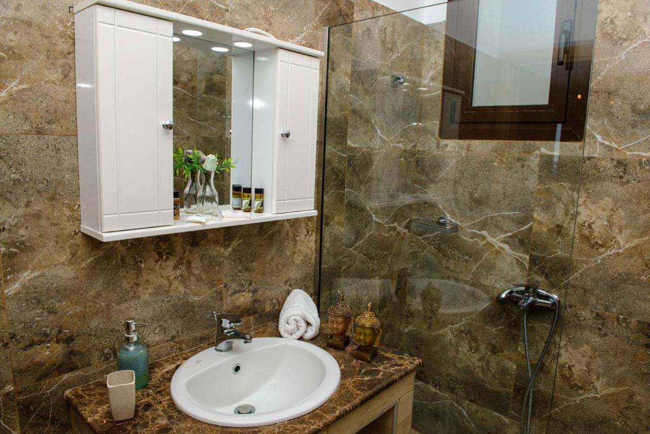 Blue Bay Villas , Ground Floor Archangelos  Bagian luar foto